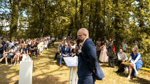 Photos de mariage au Domaine de Cicé-Blossac