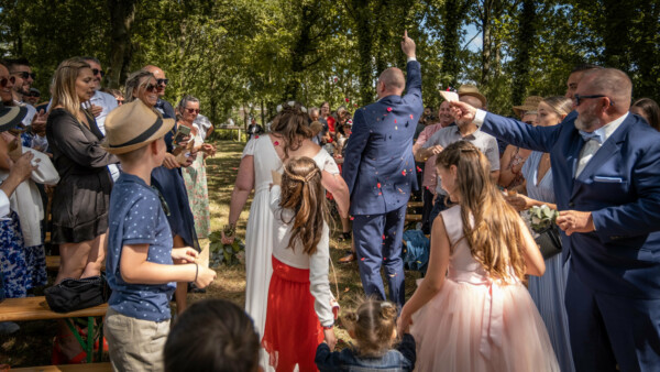 Photos de mariage au Domaine de Cicé-Blossac